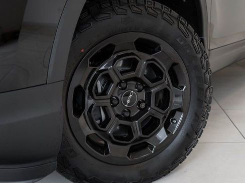 New 2025 Honda Ridgeline TrailSport+ image 2