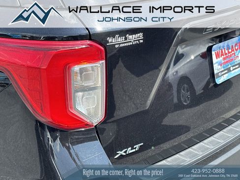 Used 2021 Ford Explorer XLT AWD/4WD image 12