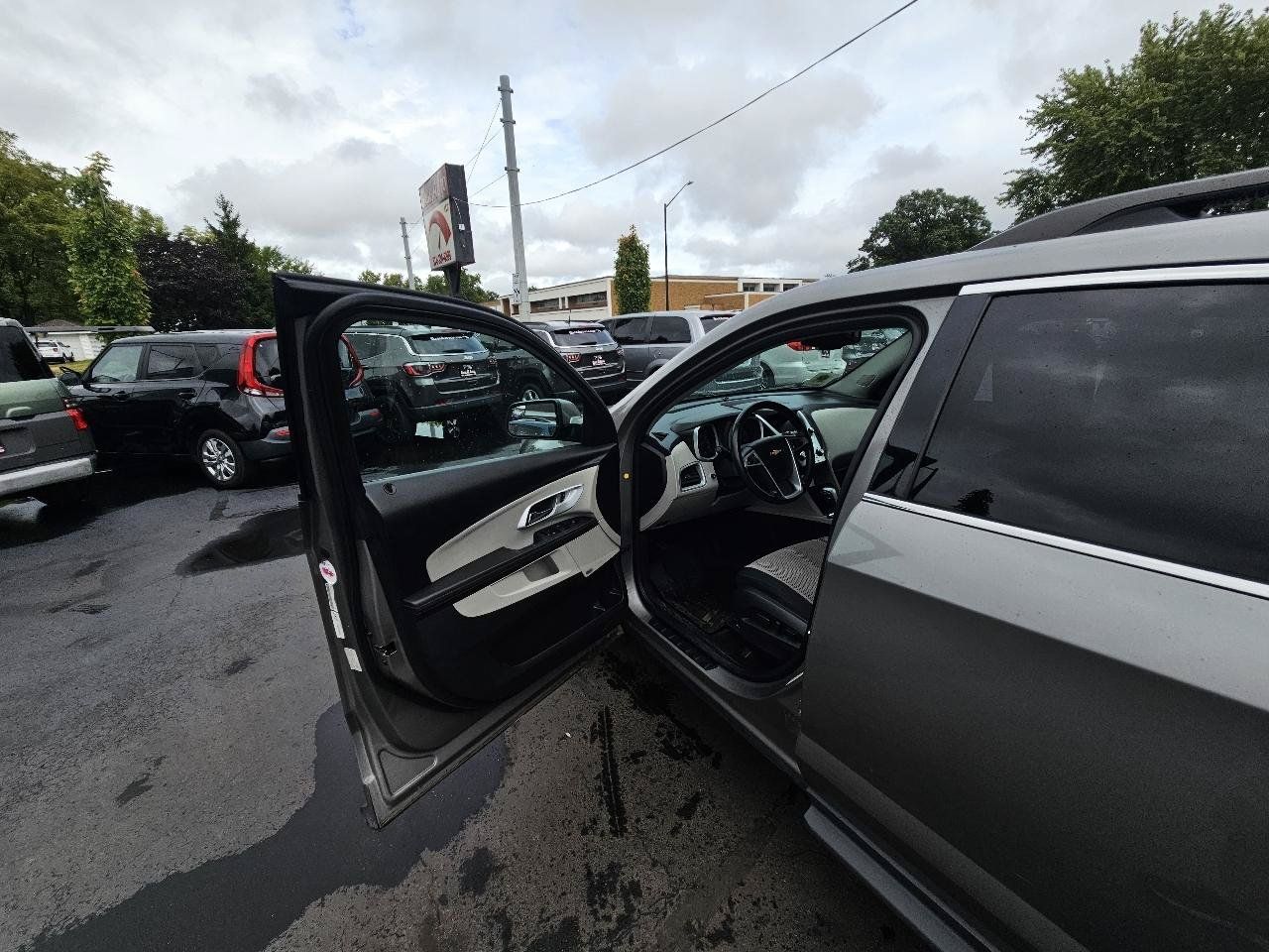 Used 2012 Chevrolet Equinox LT AWD/4WD image 18