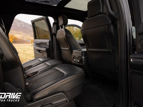 Used 2024 Ford Expedition Max Platinum image 20