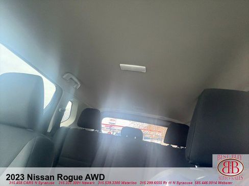 Used 2023 Nissan Rogue S image 19