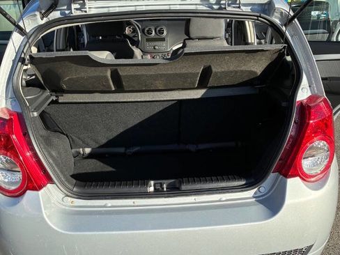 Used 2010 Chevrolet Aveo5 LS image 12