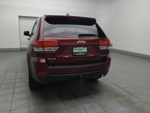 Used 2021 Jeep Grand Cherokee Laredo AWD/4WD image 6