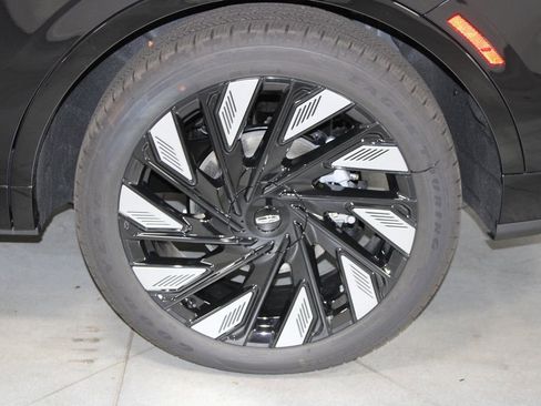 New 2026 Lincoln Nautilus Reserve AWD/4WD image 17