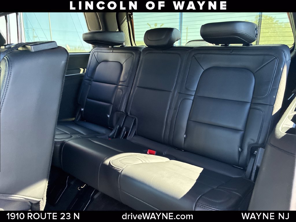 Certified 2024 Lincoln Navigator Reserve AWD/4WD image 24