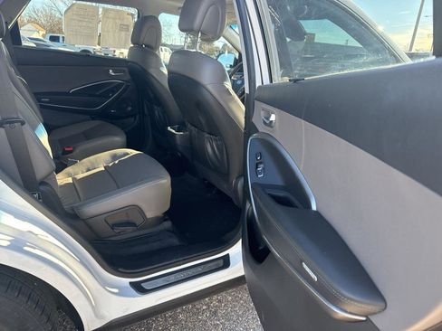 Used 2019 Hyundai Santa Fe XL image 17