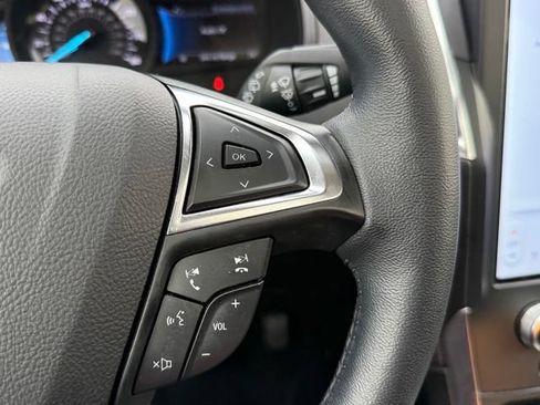 Certified 2024 Ford Edge Titanium AWD/4WD image 21