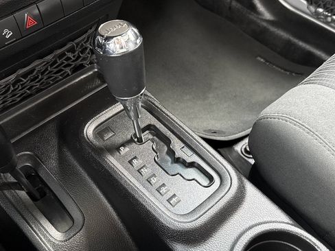 Used 2011 Jeep Wrangler Unlimited Sport AWD/4WD image 32