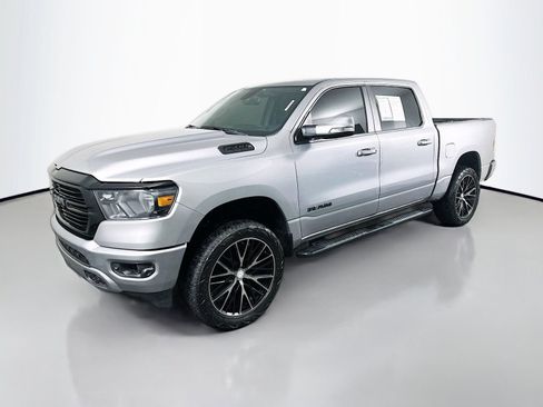 Used 2020 RAM 1500 Big Horn AWD/4WD image 3