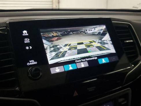 Certified 2021 Honda Passport Touring image 25