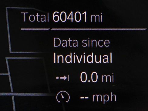 Used 2022 BMW X4 xDrive30i w/ Parking Assistance Package image 32