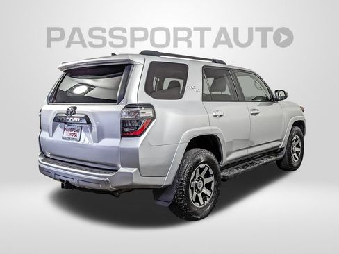 Used 2023 Toyota 4Runner TRD Off-Road image 7