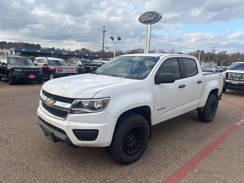 Used 2020 Chevrolet Colorado W/T w/ WT Convenience Package image 3