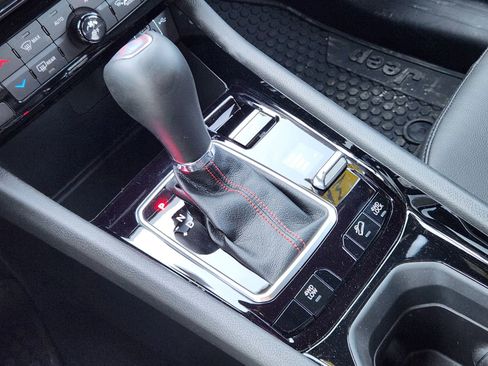 New 2025 Jeep Compass Trailhawk image 20