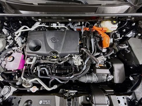 Certified 2025 Toyota RAV4 SE image 30