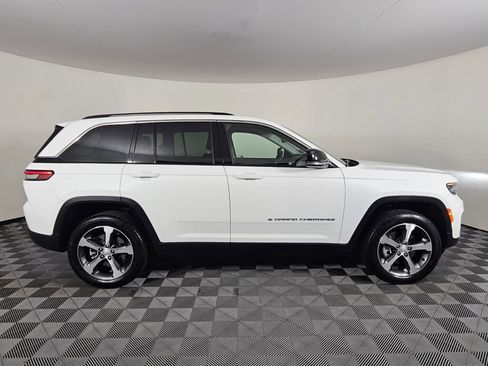 Used 2022 Jeep Grand Cherokee Limited 4xe AWD/4WD image 2