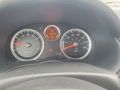 Used 2010 Nissan Sentra 2.0 SR w/ Convenience Pkg image 8