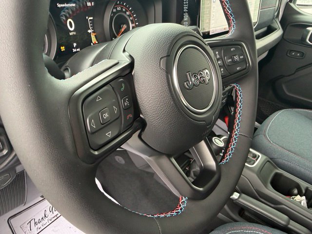 New 2026 Jeep Wrangler Unlimited Sport w/ Dual Top Group AWD/4WD image 20
