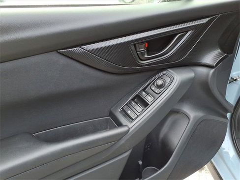 Used 2023 Subaru Crosstrek 2.0i image 8