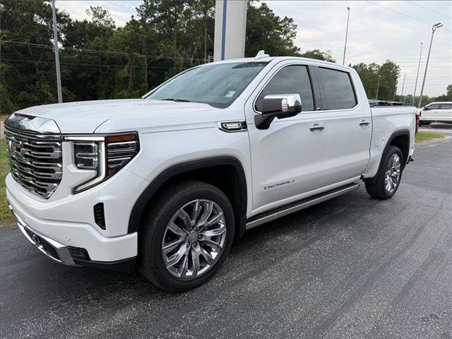 Used 2024 GMC Sierra 1500 Denali w/ Denali Reserve Package AWD/4WD image 1