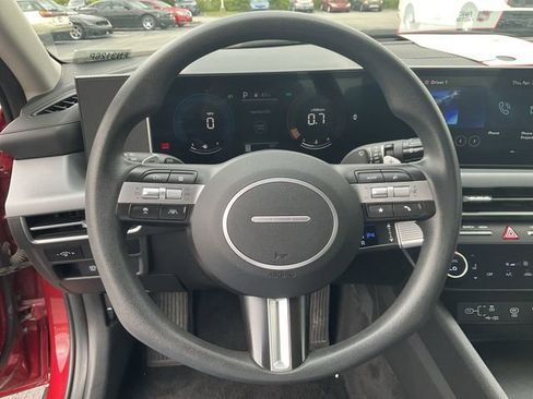 Used 2024 Hyundai Sonata SEL FWD image 18