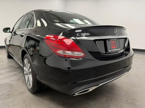 Used 2018 Mercedes-Benz C 300 C 300 4MATIC Sedan w/ Premium Package image 6