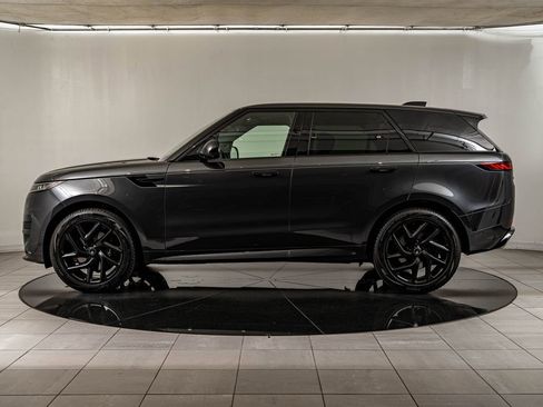 Used 2024 Land Rover Range Rover Sport Dynamic SE image 8