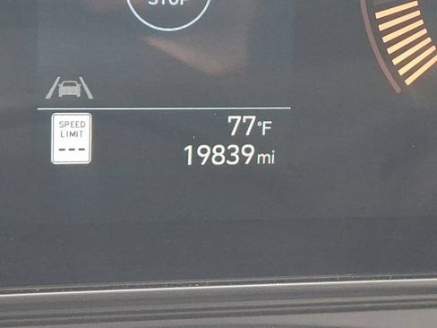 Used 2025 Hyundai Kona SEL FWD image 20