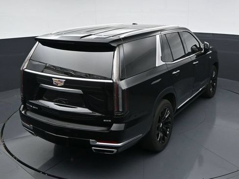Used 2025 Cadillac Escalade Premium Luxury w/ Touring Package AWD/4WD image 34