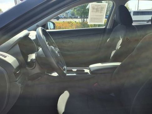 Used 2025 Nissan Sentra S image 14