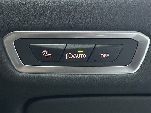 Used 2025 BMW X7 xDrive40i w/ Executive Package image 29