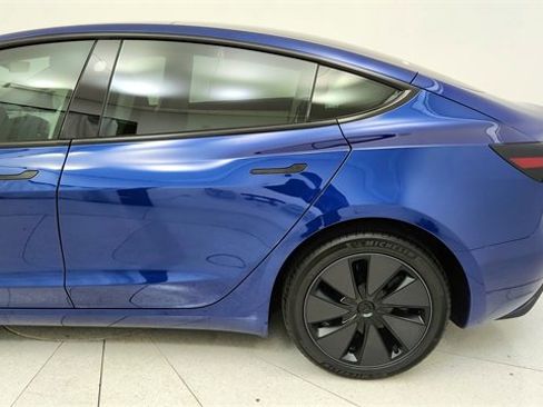 Used 2025 Tesla Model 3 Long Range image 10