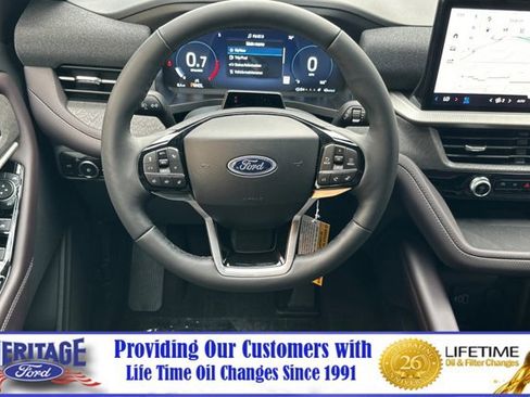 New 2026 Ford Explorer Platinum image 14