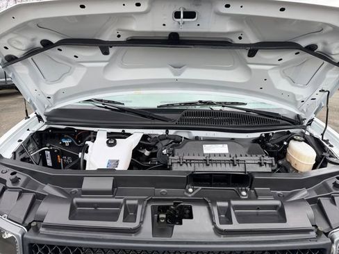 Used 2024 Chevrolet Express 2500 w/ Driver Convenience Package image 40