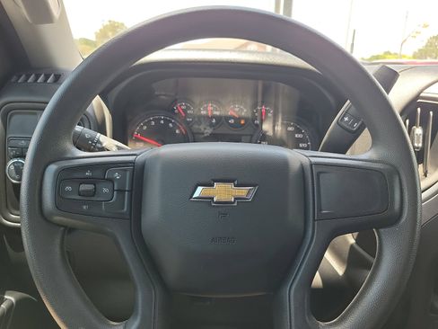 Used 2025 Chevrolet Silverado 1500 Custom RWD image 19