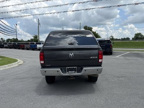 Used 2017 RAM 2500 Tradesman w/ Chrome Appearance Group AWD/4WD image 10