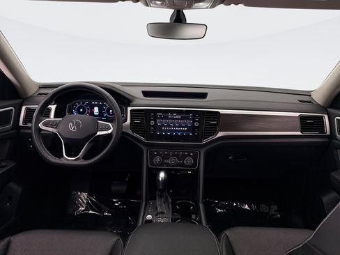 Used 2023 Volkswagen Atlas SE image 14