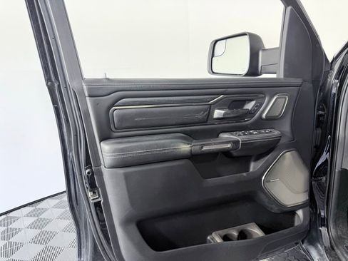 Used 2019 RAM 1500 Limited image 9
