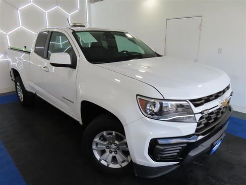 Used 2022 Chevrolet Colorado LT w/ Fleet Safety Package RWD image 5
