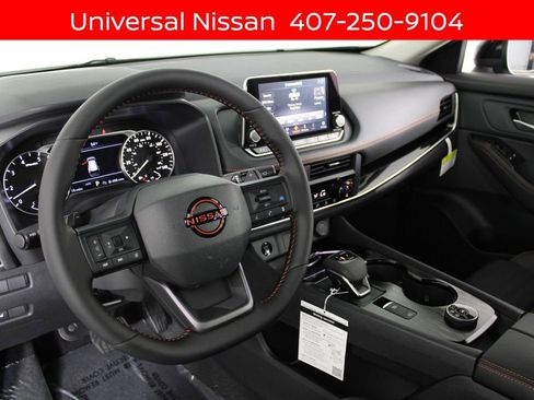 New 2026 Nissan Rogue SV AWD/4WD image 15