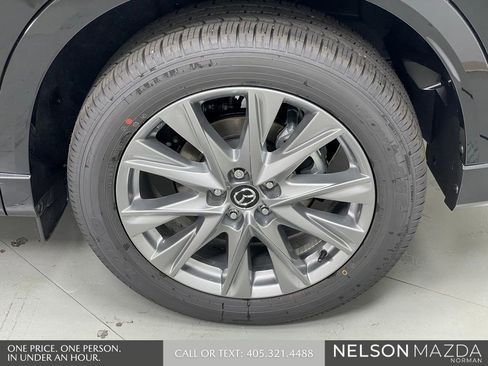 New 2025 MAZDA CX-5 AWD 2.5 S w/ Premium Plus Pkg image 12