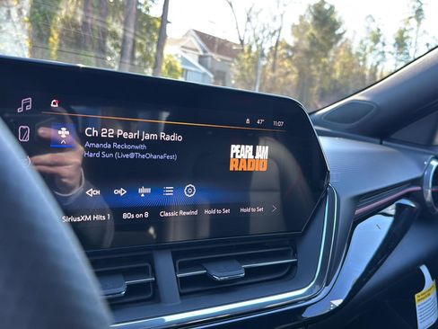 New 2026 Chevrolet Trax RS w/ Driver Confidence Package image 21