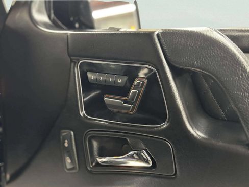 Used 2016 Mercedes-Benz G 63 AMG 4MATIC image 32