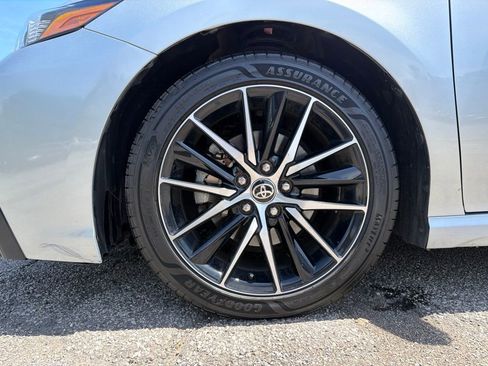Used 2023 Toyota Camry SE FWD image 6