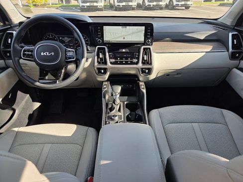 Used 2023 Kia Sorento X-Line EX AWD/4WD image 12