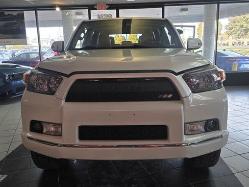Used 2011 Toyota 4Runner Limited image 3