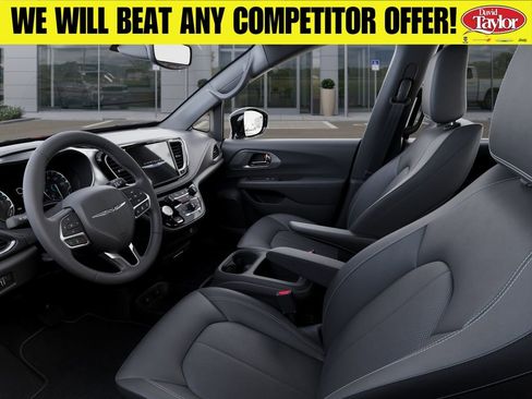New 2026 Chrysler Pacifica Select AWD/4WD image 23
