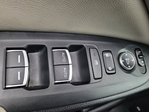 Used 2018 Honda Accord Touring image 27