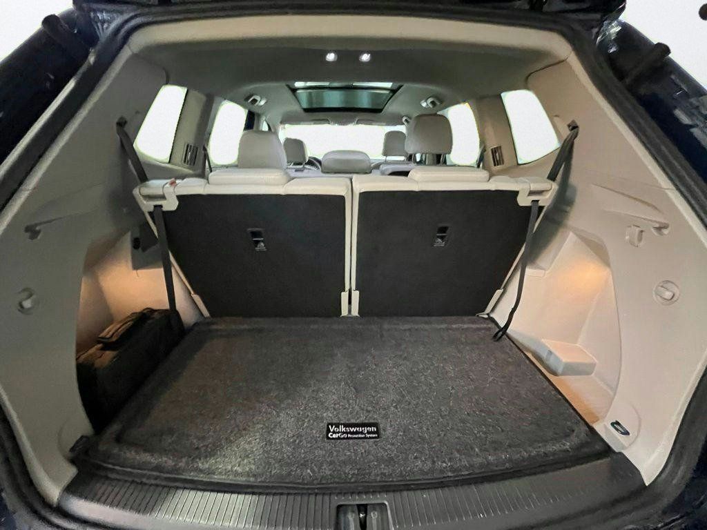 Used 2023 Volkswagen Atlas SE w/ Panoramic Sunroof Package AWD/4WD image 31