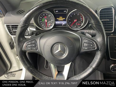 Used 2019 Mercedes-Benz GLS 450 4MATIC image 22